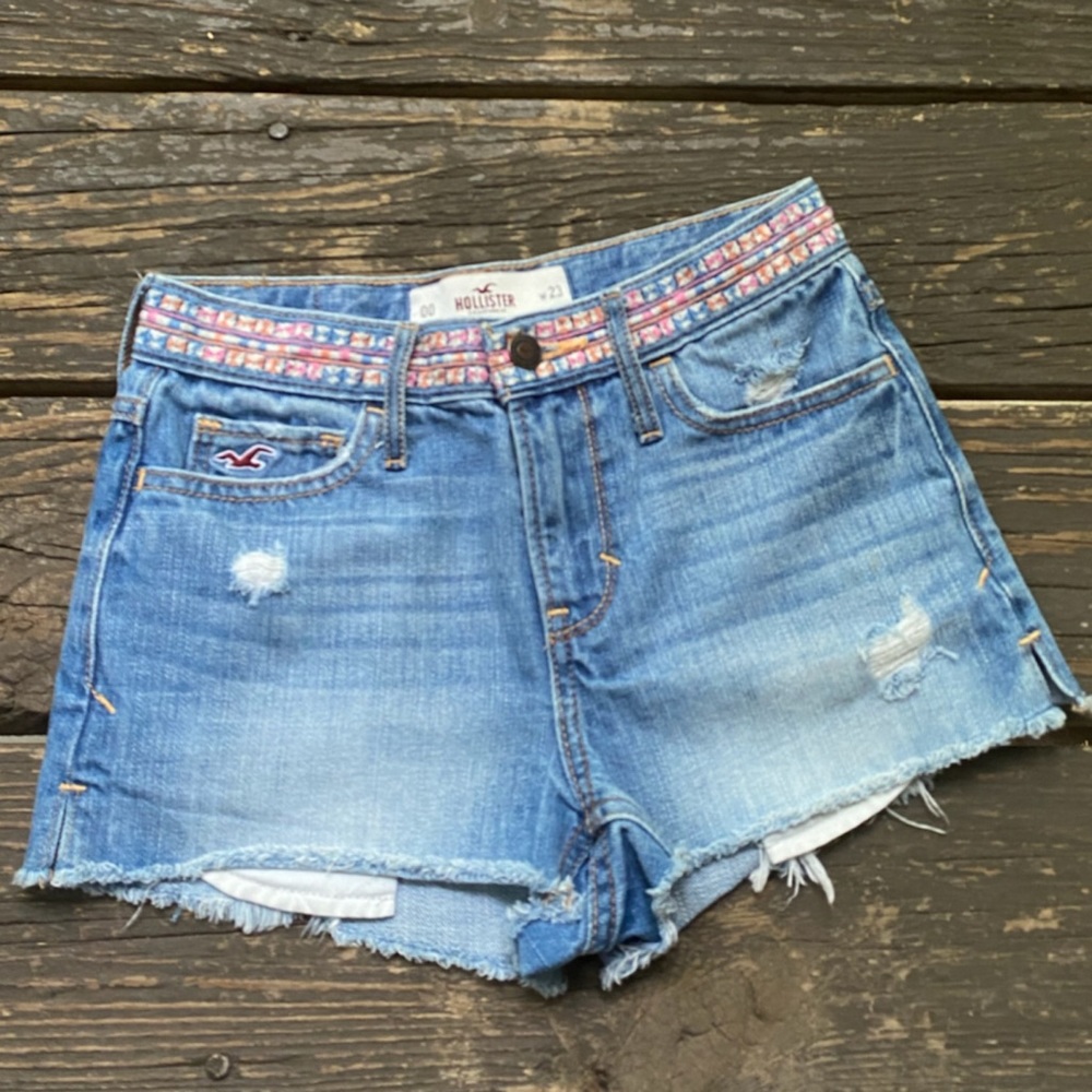 Hollister Denim Distressed Shorts Sz 00